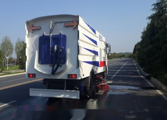 DONGFENG شاسی Dry Sanitation Road Sweeper Truck Eur V Emission