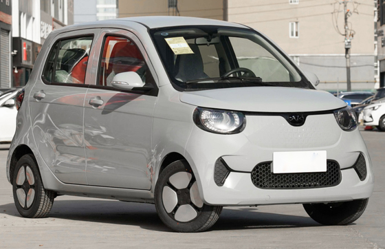 LHD Steering EV Electric Car 4 نفره با برد طولانی 205 کیلومتر