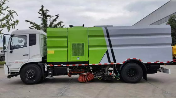 169kw 230hp 12CBM کامیون رفتگر جاده ای نوع دیزل برای محل معدن